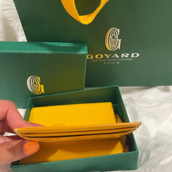Yellow Goyard cardholder - Picture 3 of 4